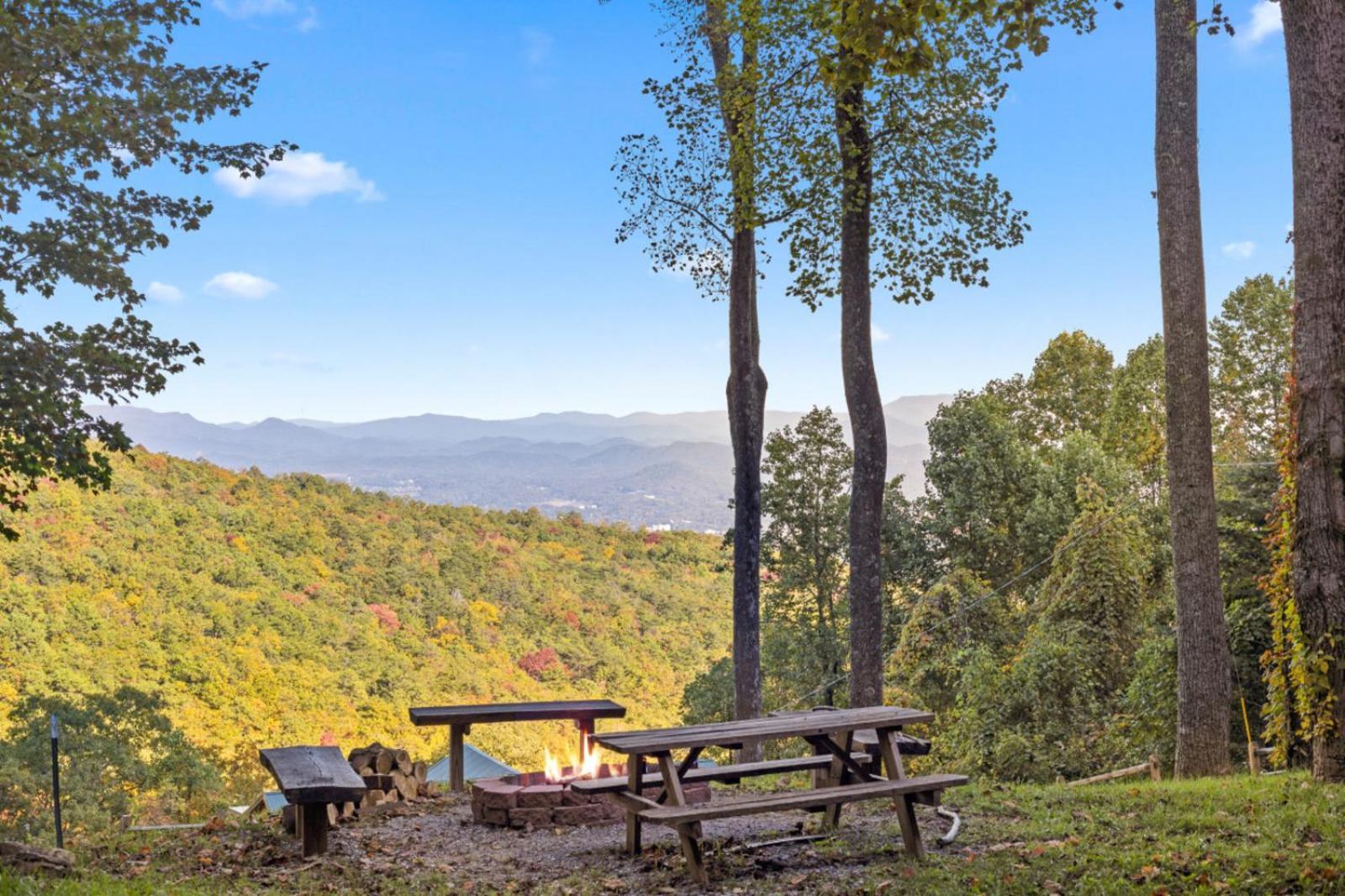 Heavenly Heights By Ghosal Luxury Lodging Sevierville Exterior foto
